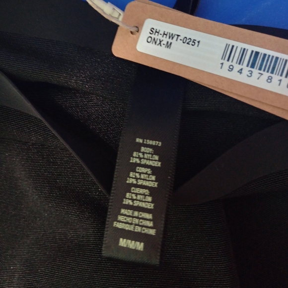 NWT SKIMS Sheer Power Mesh Sculpt High Waist Thong Onyx Black NEW - Picture 9 of 10